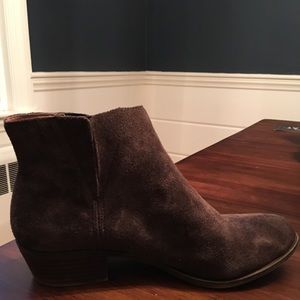 Brown lucky brand booties